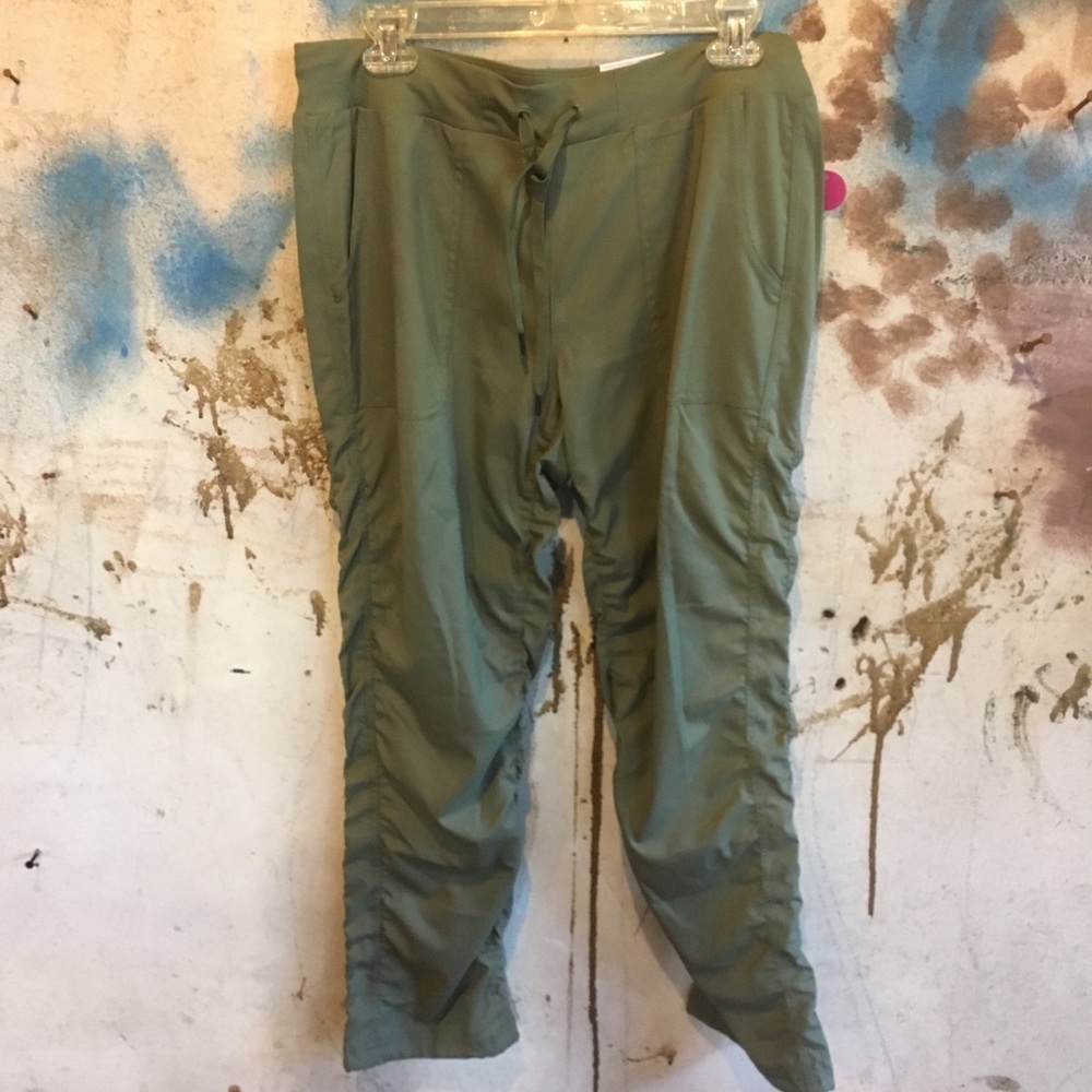 Green St John’s Bay active pants
